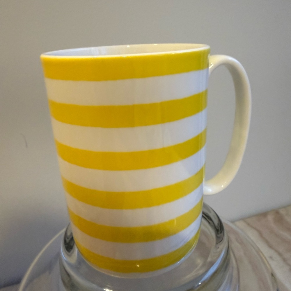 “With a Twist” Lenox kate spade Yellow and White Striped Ceramic Mug - Picture 2 of 6